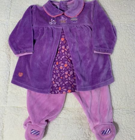 Conjunto dos piezas plush